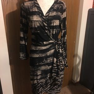 Matte Jersey Wrap Dress BCBG L